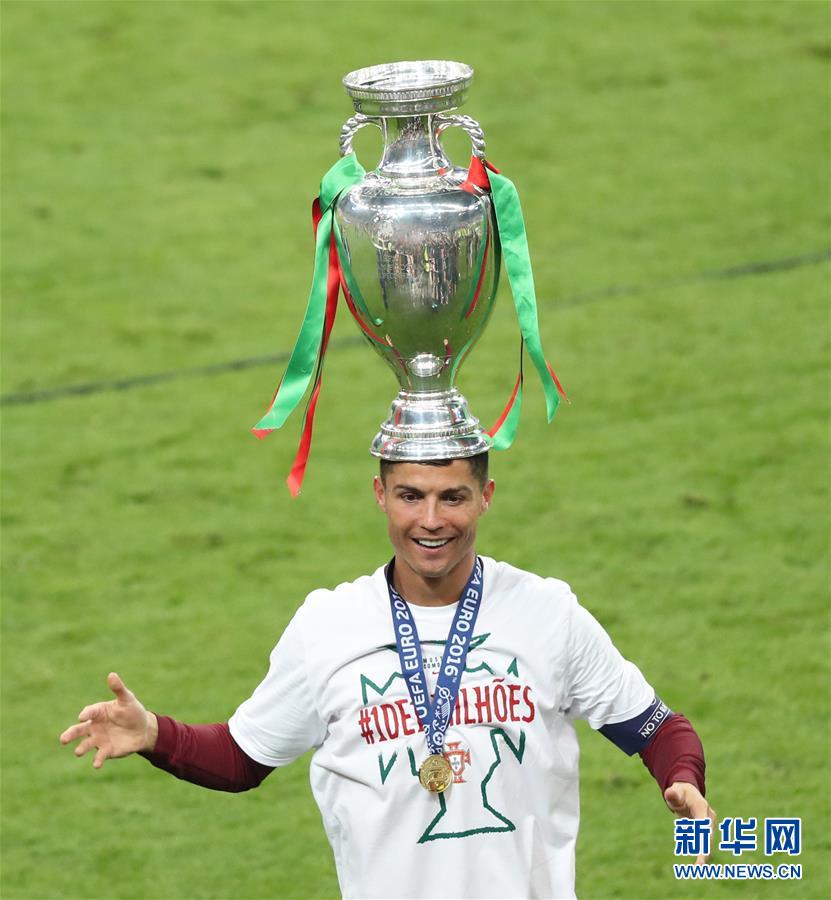 葡萄牙代表团惊艳表演，获得多面奖牌