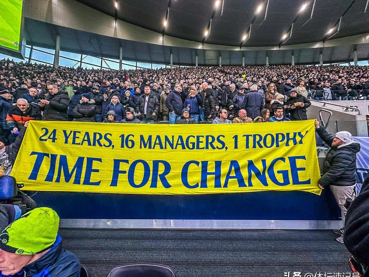 泰晤士报热刺战胜切尔西，引信号指向联赛冠军