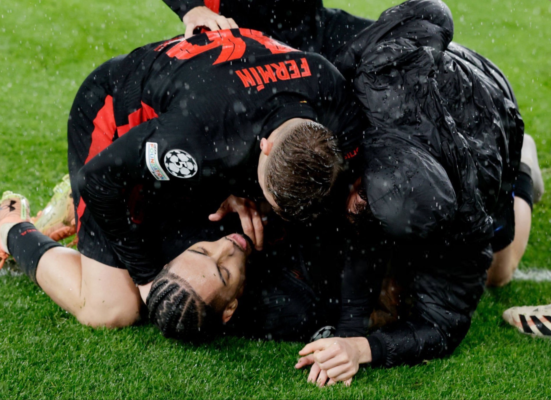 惊险逆转，欧国联比赛淘汰赛中球队实力瞬息万变