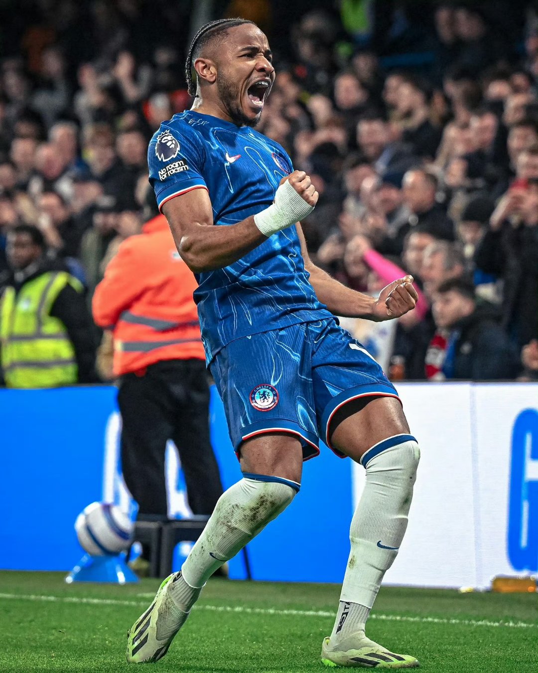 里尔主场力克雷恩，豪取胜利