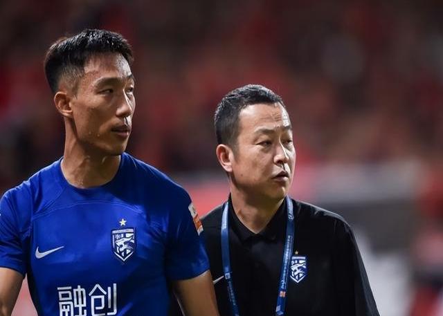 巴萨惨败！球迷呼吁教练下课