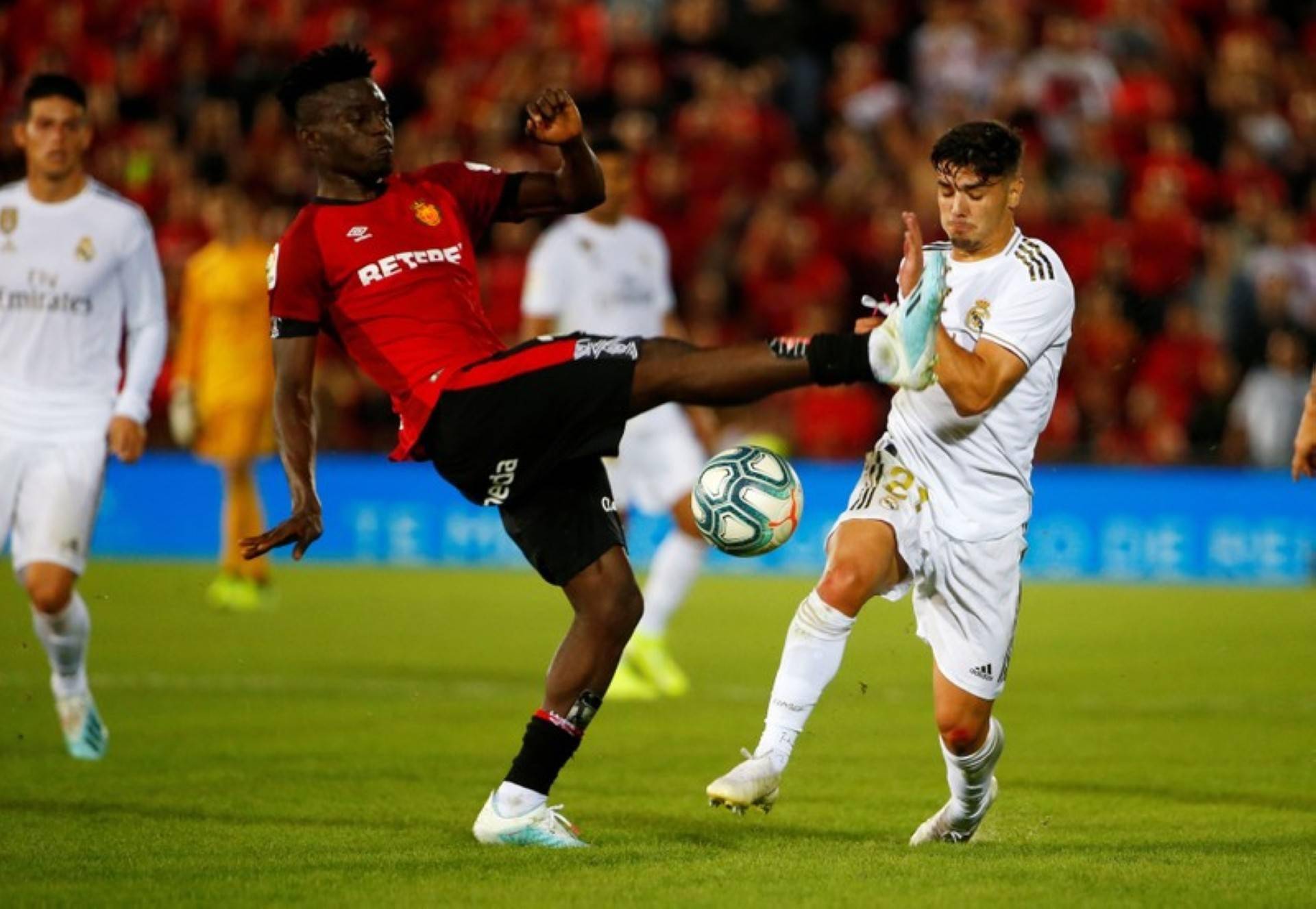 山东队对阵南部球队，旗开得胜全力求取本轮胜利！