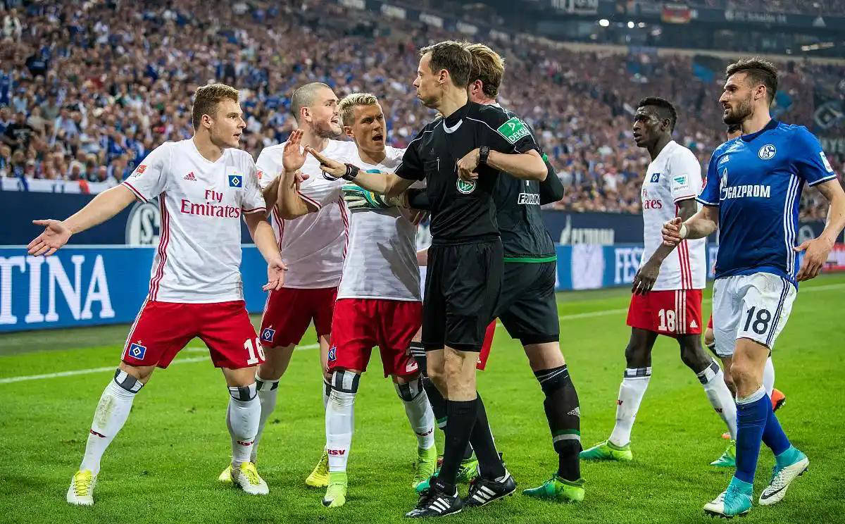 关于沙尔克球队集训备战,迎接新赛季挑战的信息 关于沙尔克球队集训备战,迎接新赛季挑战的信息