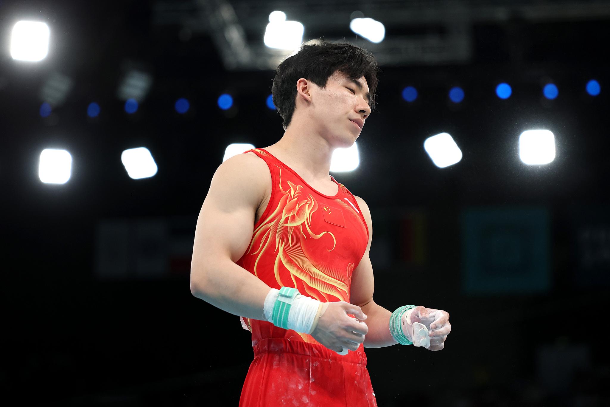 包含日本选手实现逆转获得体操比赛银牌的词条