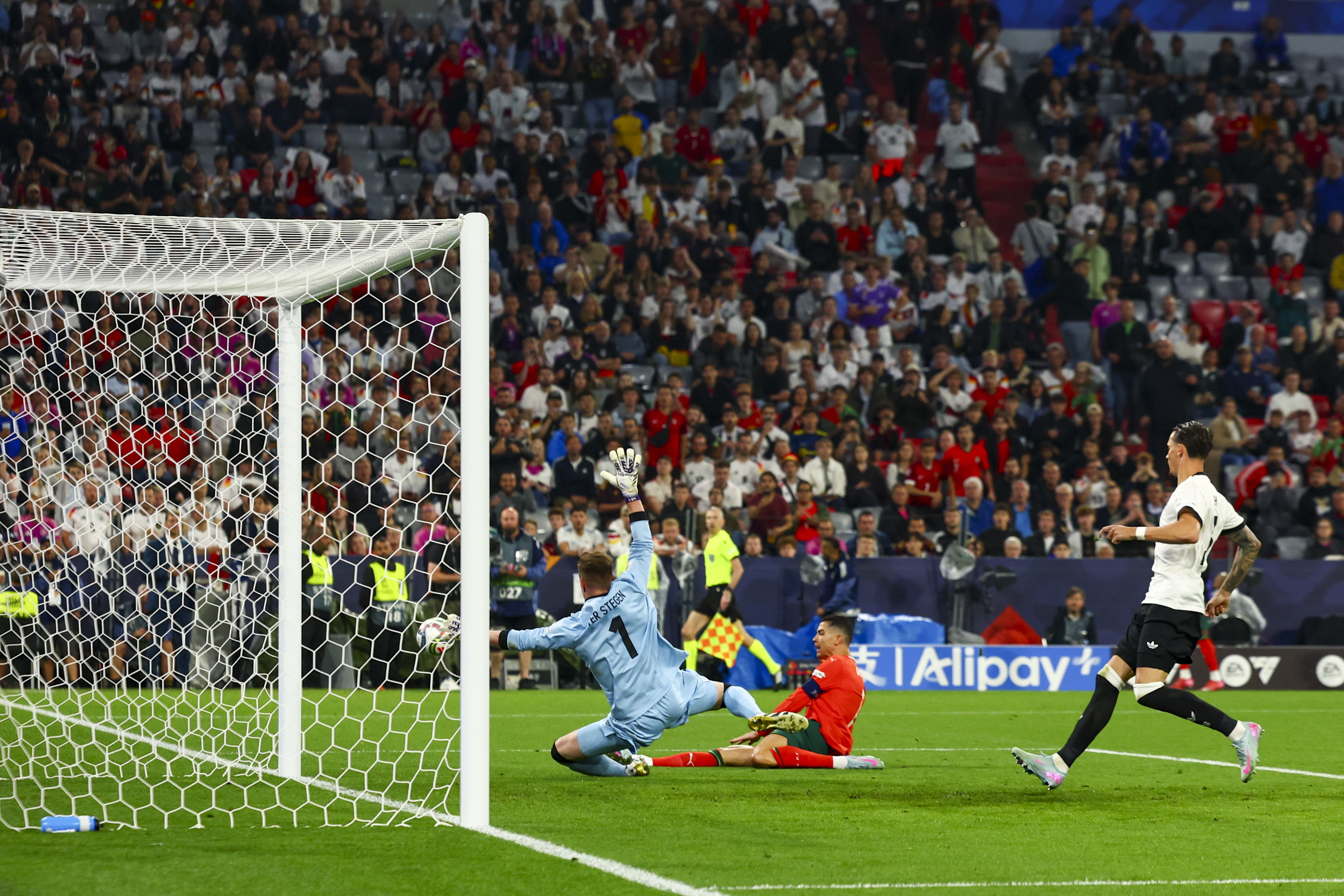 葡萄牙队在比赛中表现出色，赢得了比赛