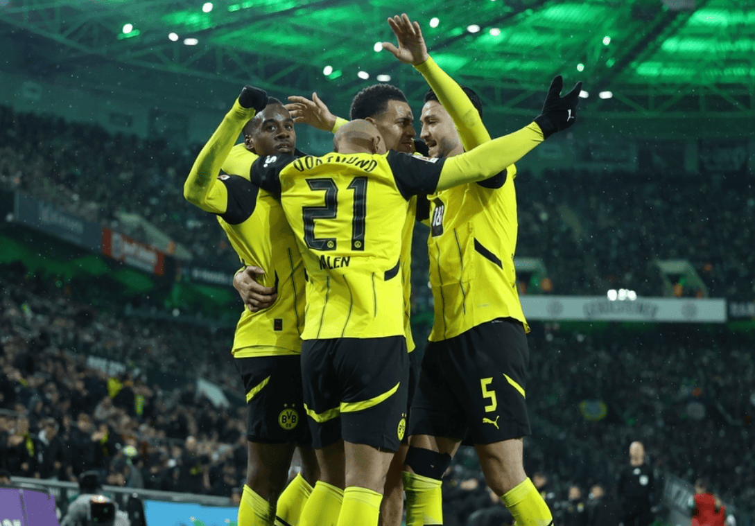 拜仁慕尼黑连胜终结!多特蒙德1-0击败卫冕冠军 拜仁慕尼黑连胜终结!多特蒙德1-0击败卫冕冠军