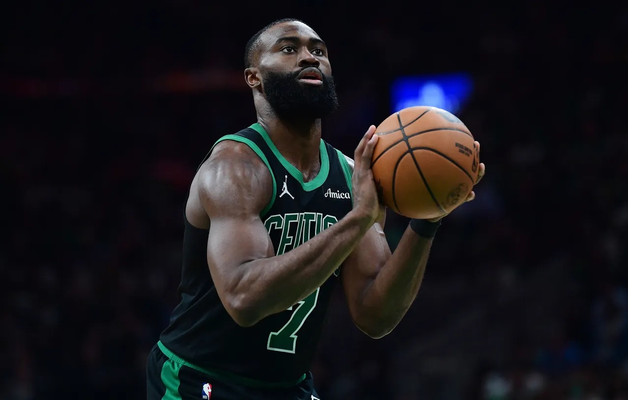 绿军逆转开拓者,塔图穆拉表现抢眼 绿军逆转开拓者,塔图穆拉表现抢眼