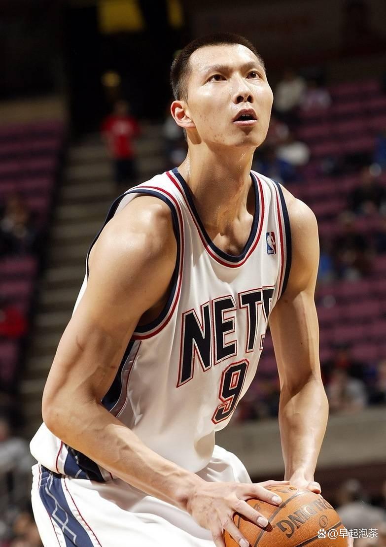 广州队鏖战公牛，易建联点燃赛场的简单介绍
